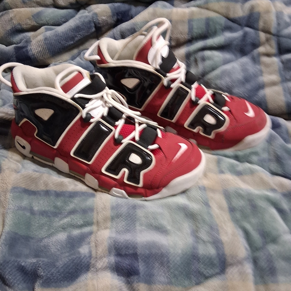Nike Air Tempo Red and White "Bulls" Sneakers